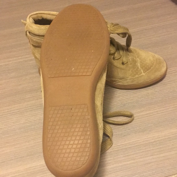 ALDO booties - Picture 2 of 3